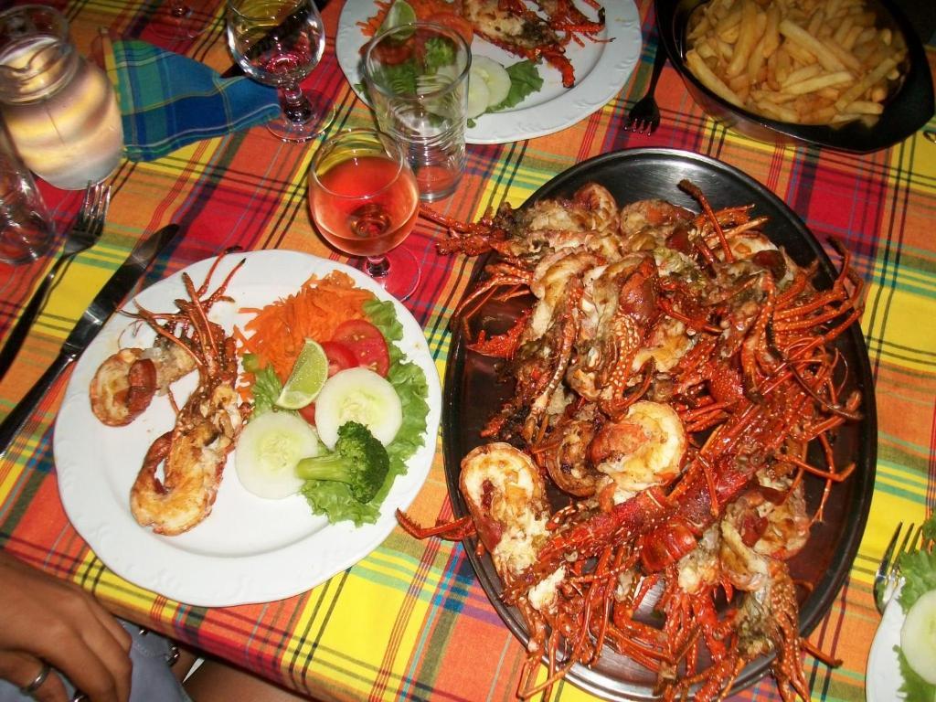 Sunset Bay Club & Seaside Dive Resort Salisbury 외부 사진